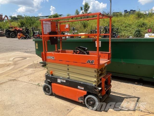 JLG 1932R Scheren-Arbeitsbühnen