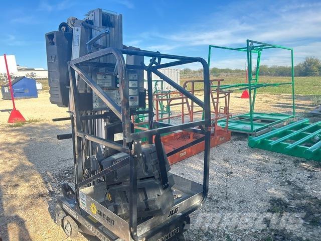 JLG 25AM Personenaufzüge