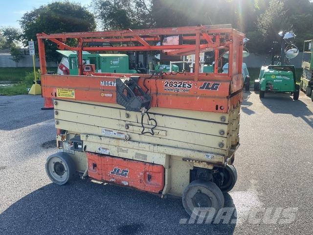 JLG 2632ES Scheren-Arbeitsbühnen