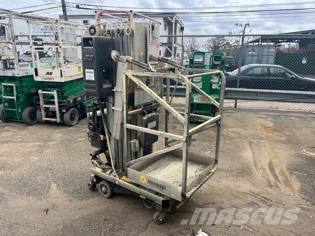 JLG 30AM Personenaufzüge