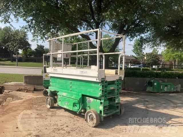 JLG 3246ES Scheren-Arbeitsbühnen
