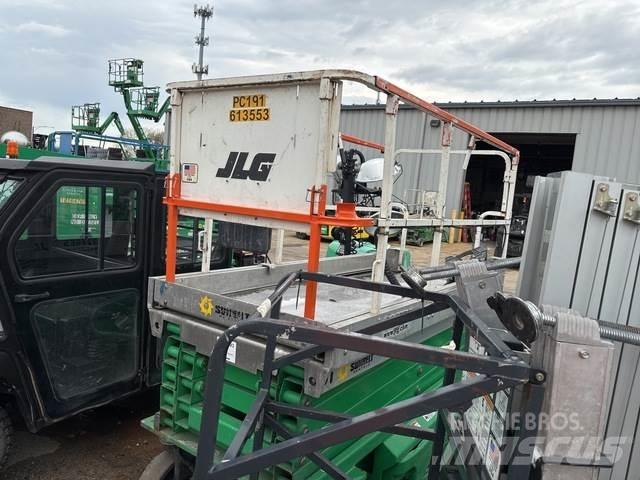 JLG 3246ES Scheren-Arbeitsbühnen