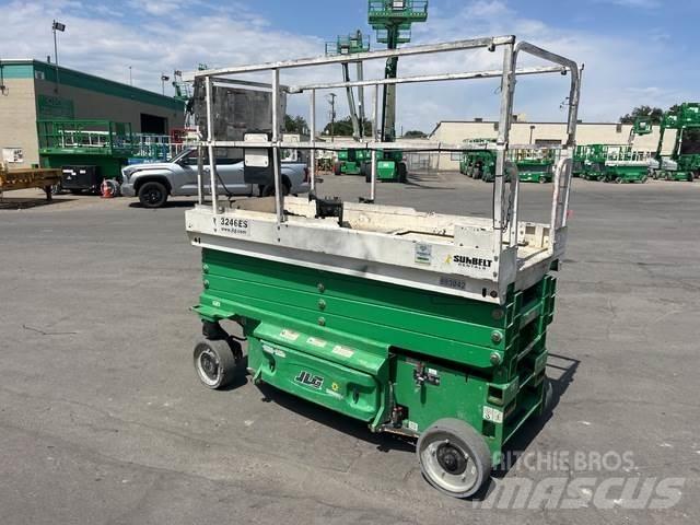 JLG 3246ES Scheren-Arbeitsbühnen