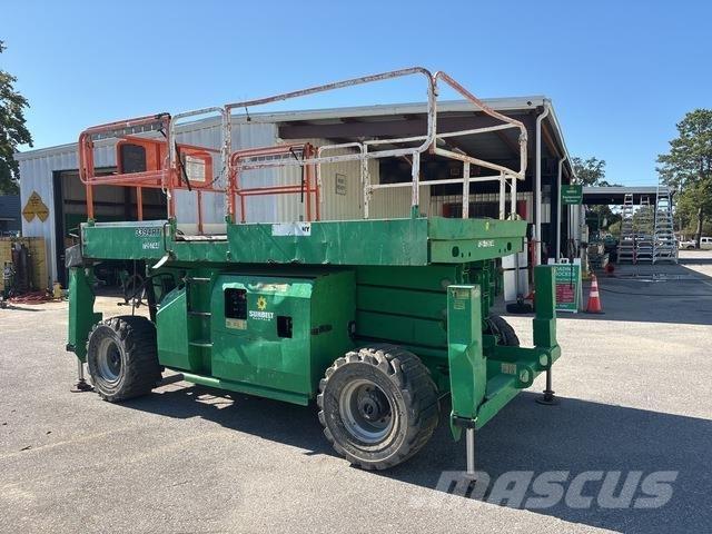 JLG 3394RT Scheren-Arbeitsbühnen