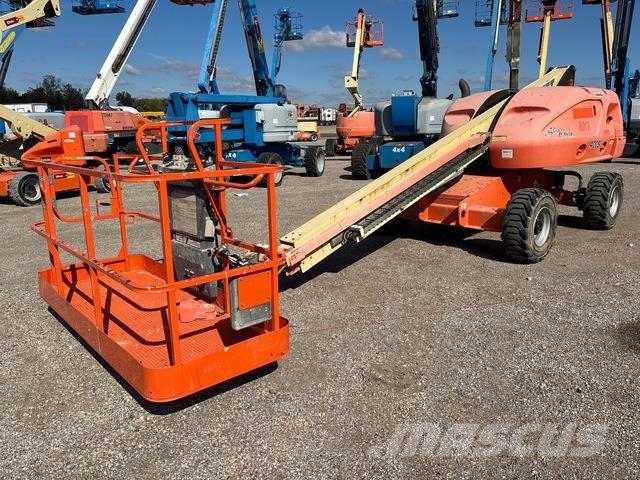 JLG 400S Teleskopbühnen