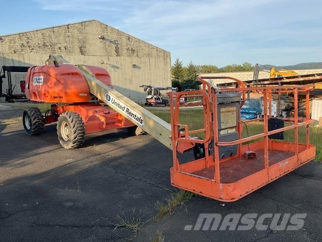 JLG 400S Teleskopbühnen
