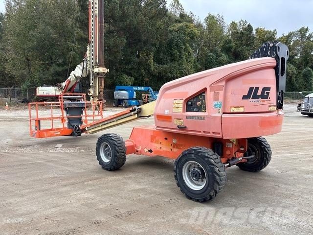 JLG 400S Teleskopbühnen