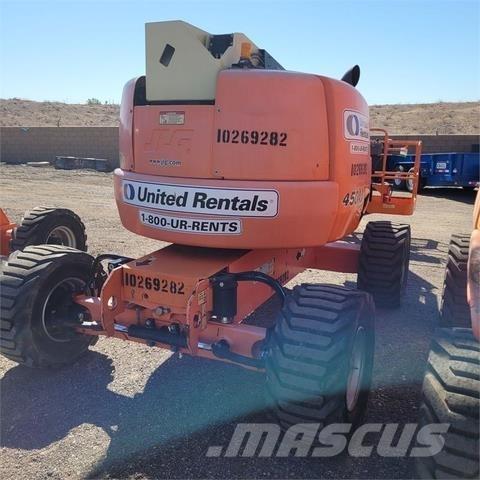 JLG 450AJ Gelenkteleskoparbeitsbühnen