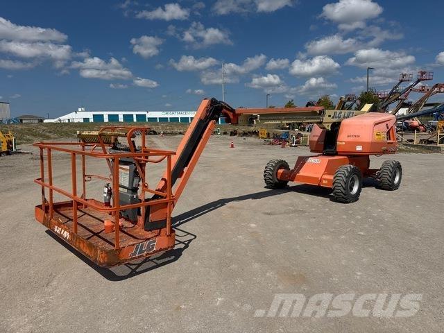 JLG 460SJ Teleskopbühnen