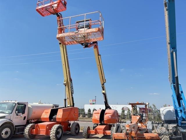 JLG 460SJ Teleskopbühnen