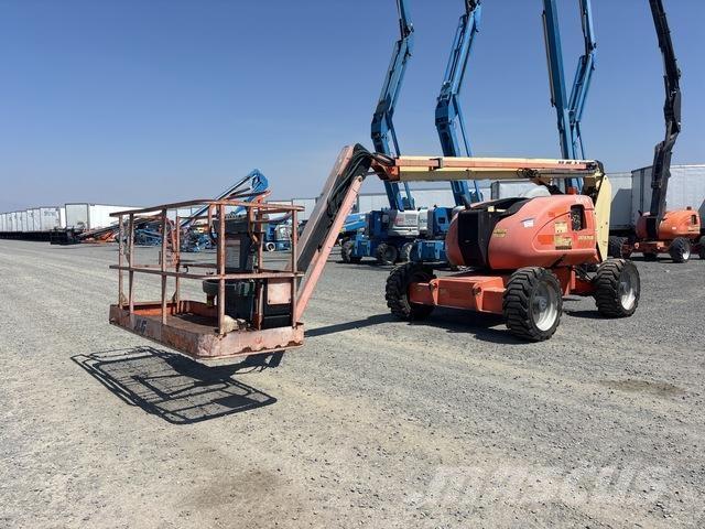 JLG 600AJ Gelenkteleskoparbeitsbühnen