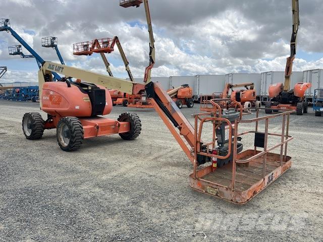 JLG 600AJ Gelenkteleskoparbeitsbühnen