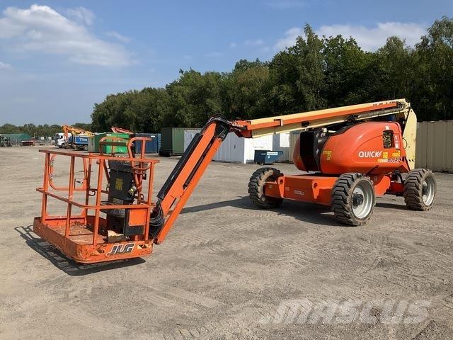 JLG 600AJ Gelenkteleskoparbeitsbühnen