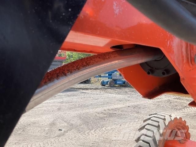JLG 600AJ Gelenkteleskoparbeitsbühnen