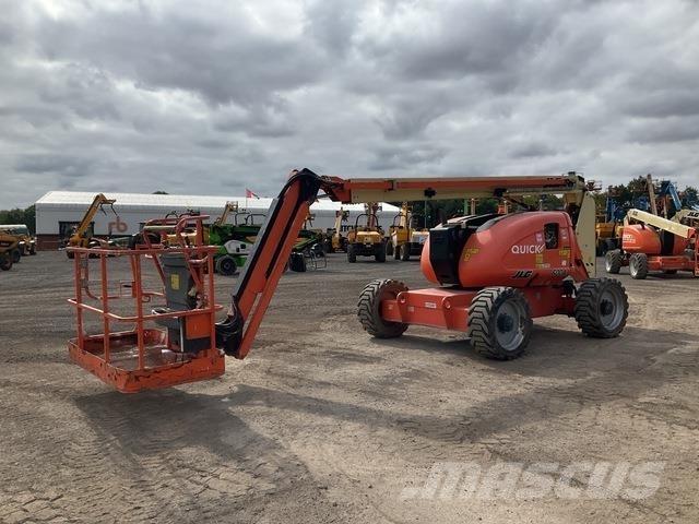 JLG 600AJ Gelenkteleskoparbeitsbühnen