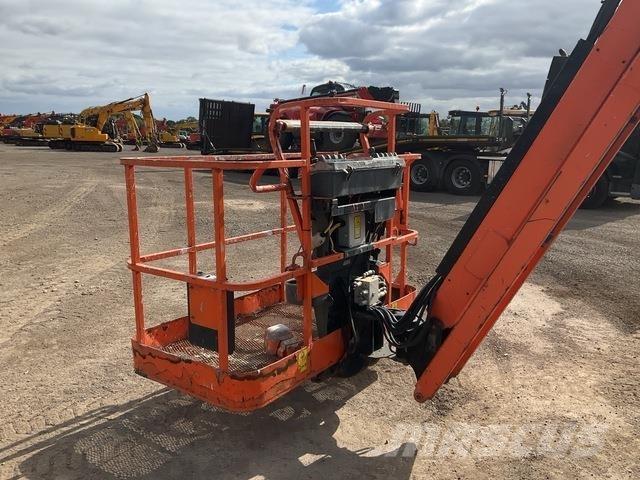 JLG 600AJ Gelenkteleskoparbeitsbühnen