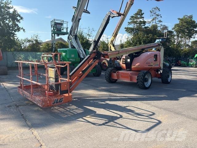JLG 600AJ Gelenkteleskoparbeitsbühnen