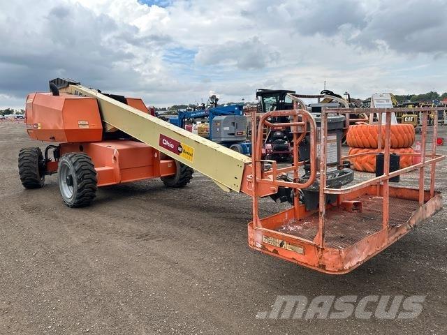 JLG 600S Teleskopbühnen