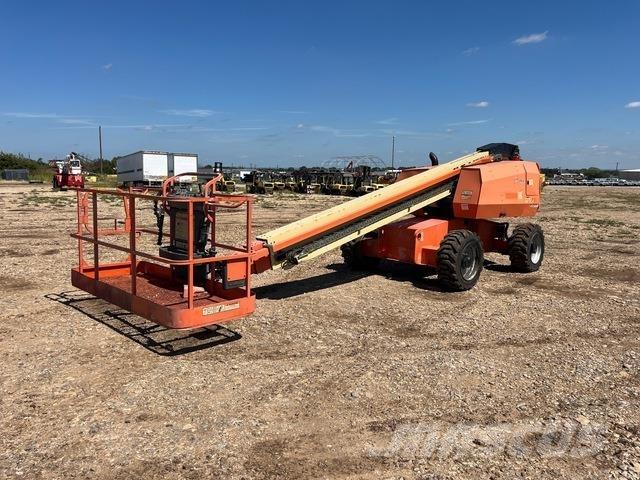 JLG 600S Teleskopbühnen