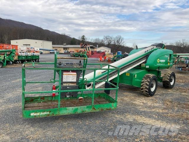 JLG 600S Teleskopbühnen