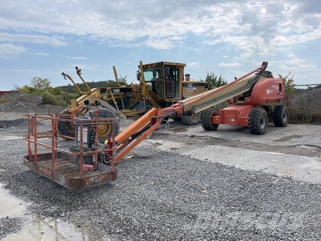JLG 660SJ Teleskopbühnen