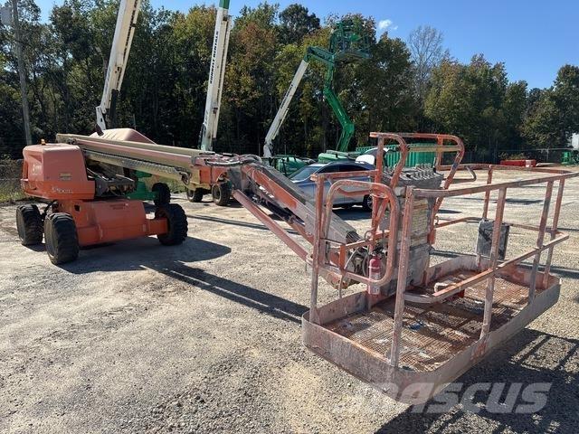 JLG 660SJ Teleskopbühnen