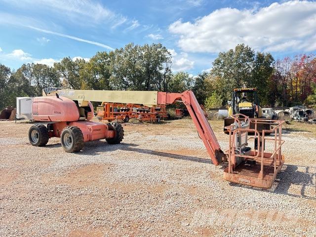 JLG 660SJ Gelenkteleskoparbeitsbühnen