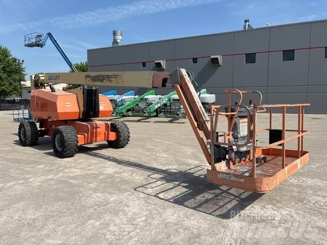 JLG 800AJ Gelenkteleskoparbeitsbühnen