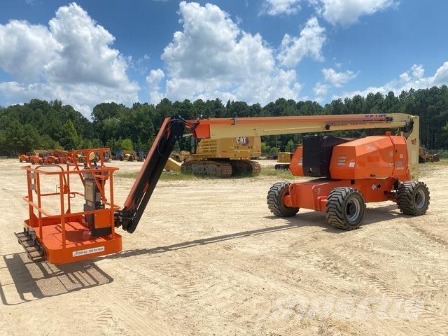 JLG 800AJ Gelenkteleskoparbeitsbühnen