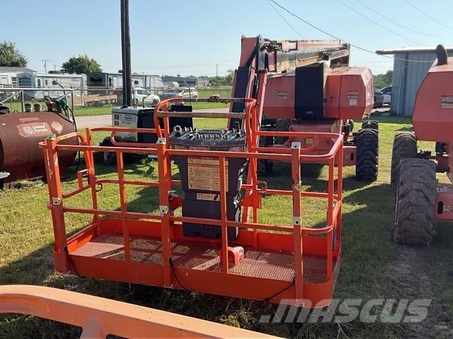 JLG 800AJ Gelenkteleskoparbeitsbühnen