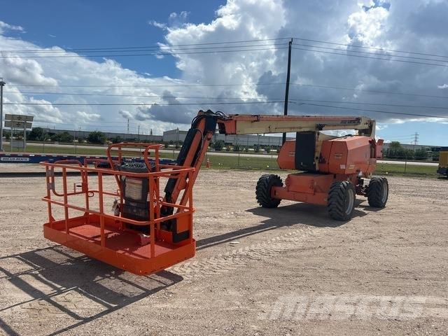 JLG 800AJ Gelenkteleskoparbeitsbühnen