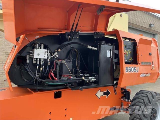 JLG 860SJ Teleskopbühnen
