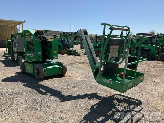 JLG E300AJ Gelenkteleskoparbeitsbühnen