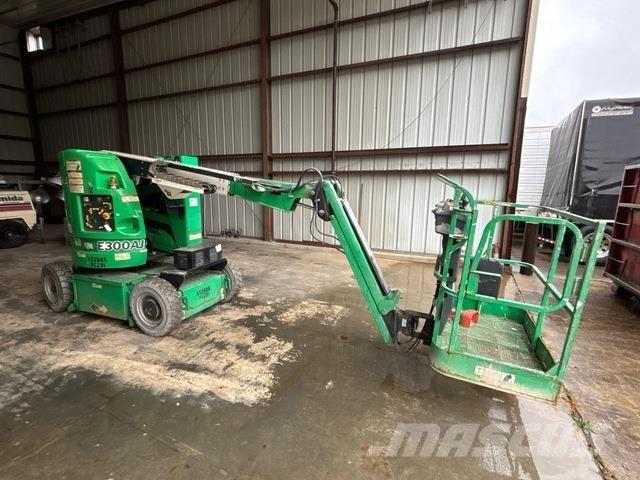 JLG E300AJ Gelenkteleskoparbeitsbühnen