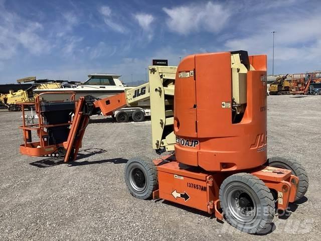 JLG E300AJP Gelenkteleskoparbeitsbühnen