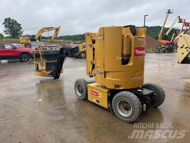 JLG E300AJP Gelenkteleskoparbeitsbühnen