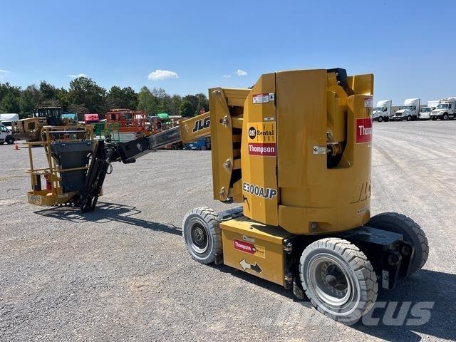 JLG E300AJP Gelenkteleskoparbeitsbühnen