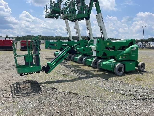 JLG E400AJPN Gelenkteleskoparbeitsbühnen