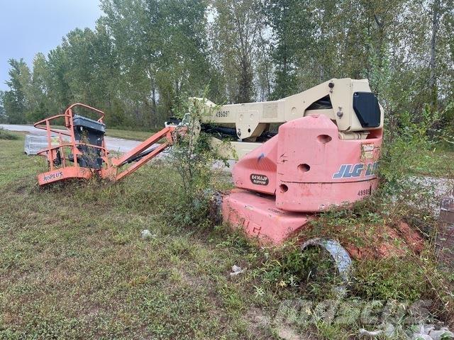 JLG E400AJPN Gelenkteleskoparbeitsbühnen