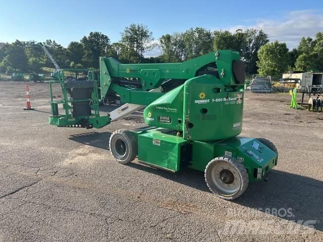 JLG E400AN Gelenkteleskoparbeitsbühnen