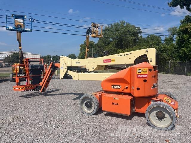 JLG E450AJ Gelenkteleskoparbeitsbühnen