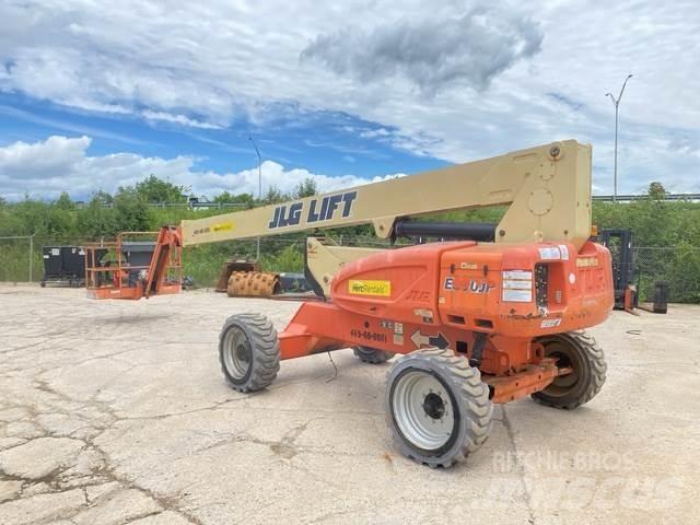 JLG E600JP Gelenkteleskoparbeitsbühnen
