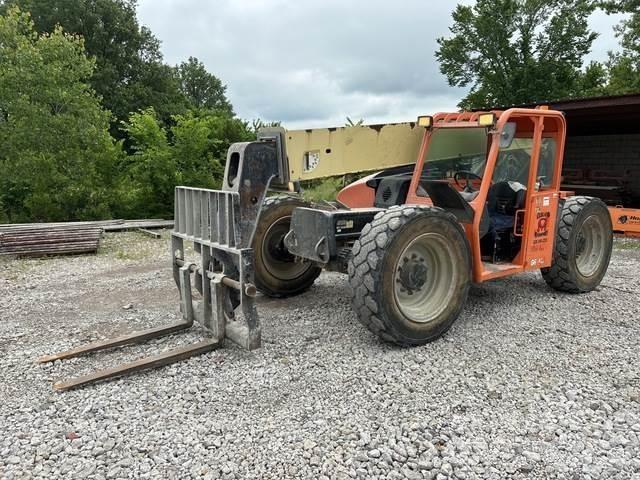 JLG G6-42A Teleskoplader
