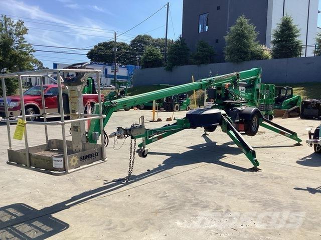 JLG T-350 Anhänger-Arbeitsbühnen