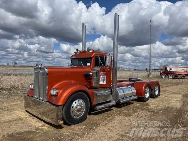 Kenworth 925 Sattelzugmaschinen