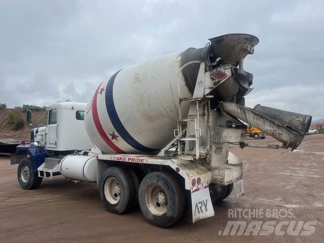 Kenworth C500 Andere Fahrzeuge
