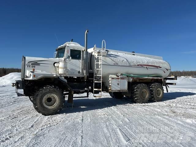 Kenworth C520 Wassertanker