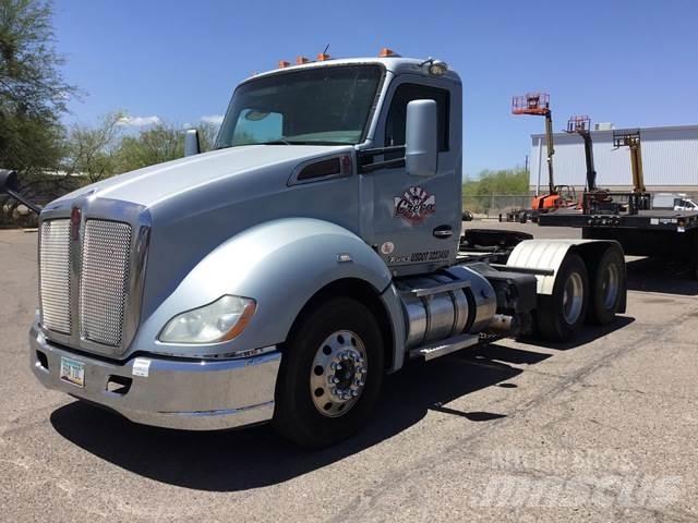 Kenworth T-680 Sattelzugmaschinen
