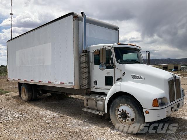 Kenworth T300 Kofferaufbau