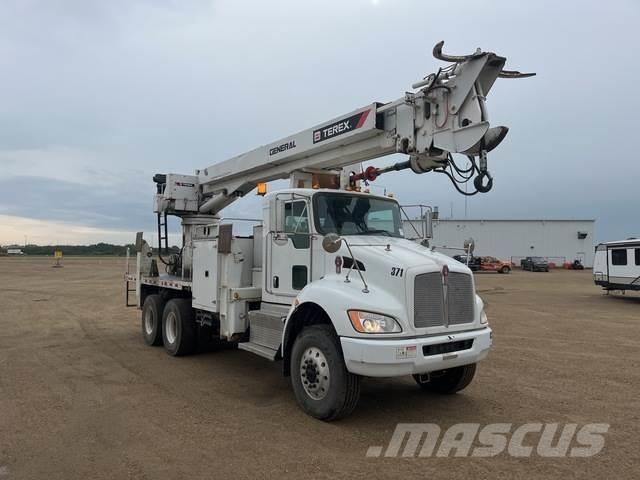 Kenworth T370 Fahrzeug mit mobiler Bohranlage